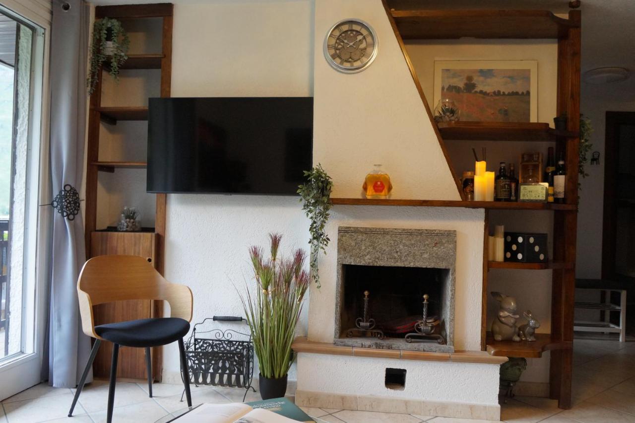 Window On The Mountains Apartment เบรยล์-แชร์วิเนีย ภายนอก รูปภาพ